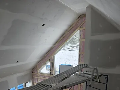 Vaulted ceiling drywall hung, taped and finished — project 3
