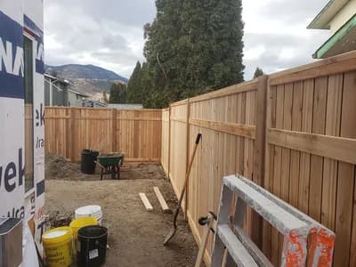 Fence installed with even spacing and plumb posts — project 2