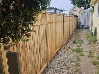 Fence installed with even spacing and plumb posts — project 5